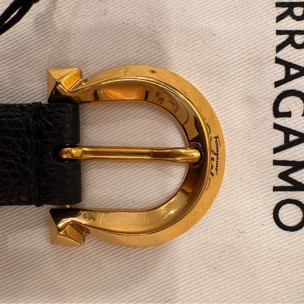 Salvatore Ferragamo Black Leather Gancini Belt – Gold Buckle – Size 65 /XS NWT!! - Picture 4 of 13